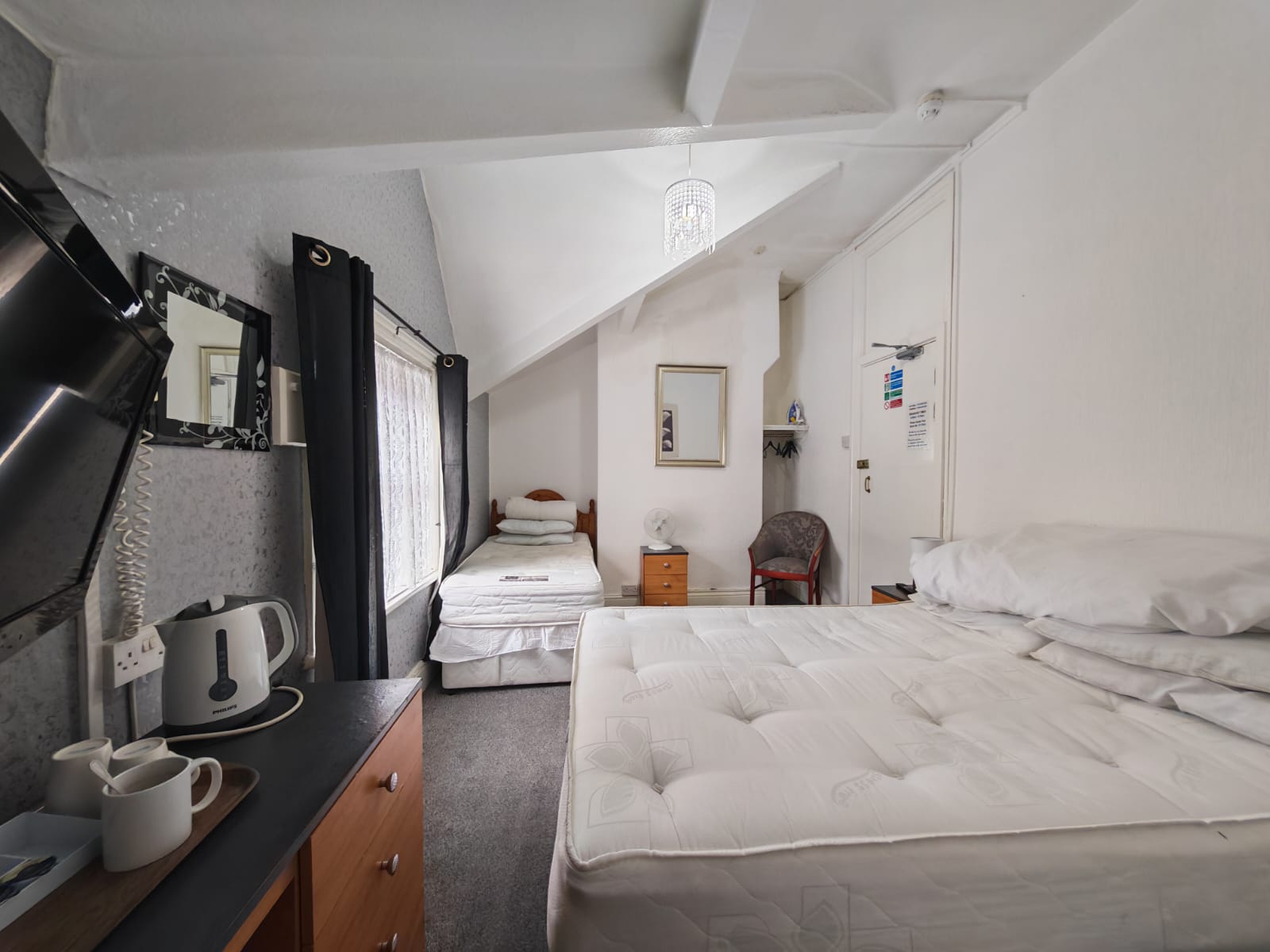 room 4
